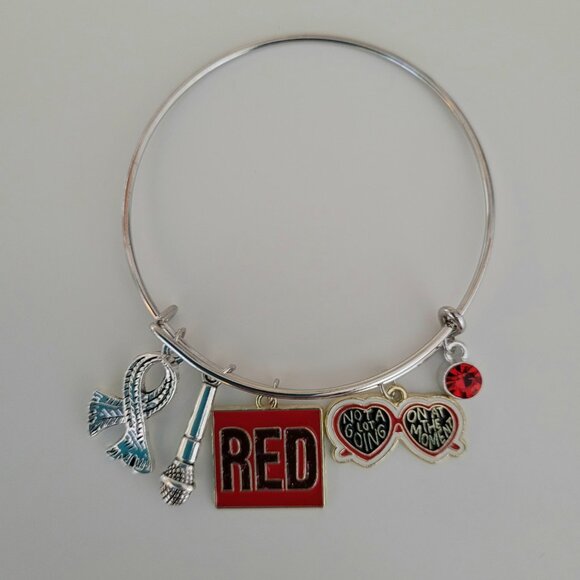 Taylor Swift Red Eras Inspired Deluxe Outfit Gift Package For Your 18 Inch Doll - Picture 6 of 7